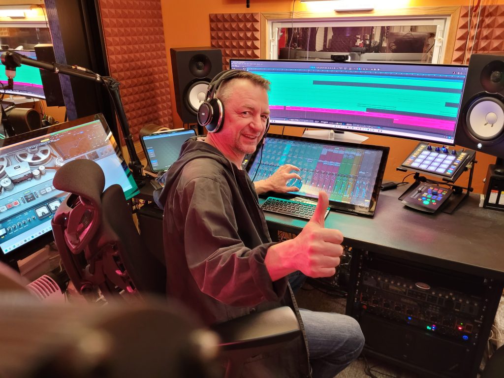 Mastering Engineer Andreas Amberg Studio DEJAVUE Musikverlag | Leyla Music